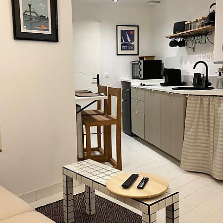 Le 1665 : Studio Centre Ville แซ็งต์มาโล ภายนอก รูปภาพ